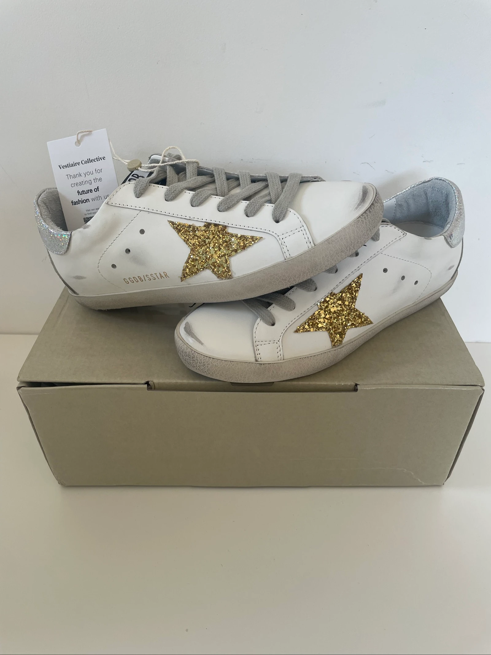 Golden goose – photo 2